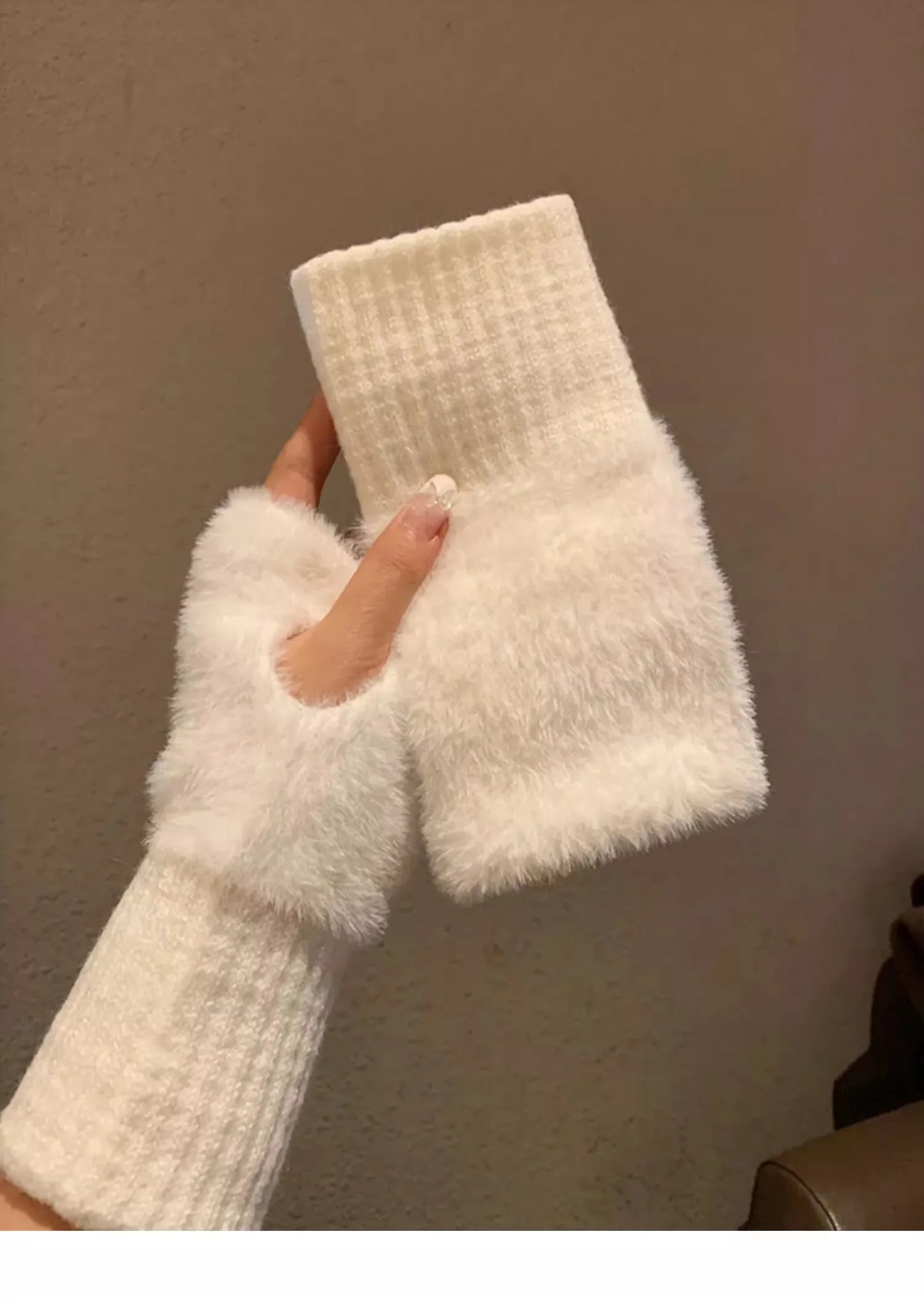 Her's Gloves