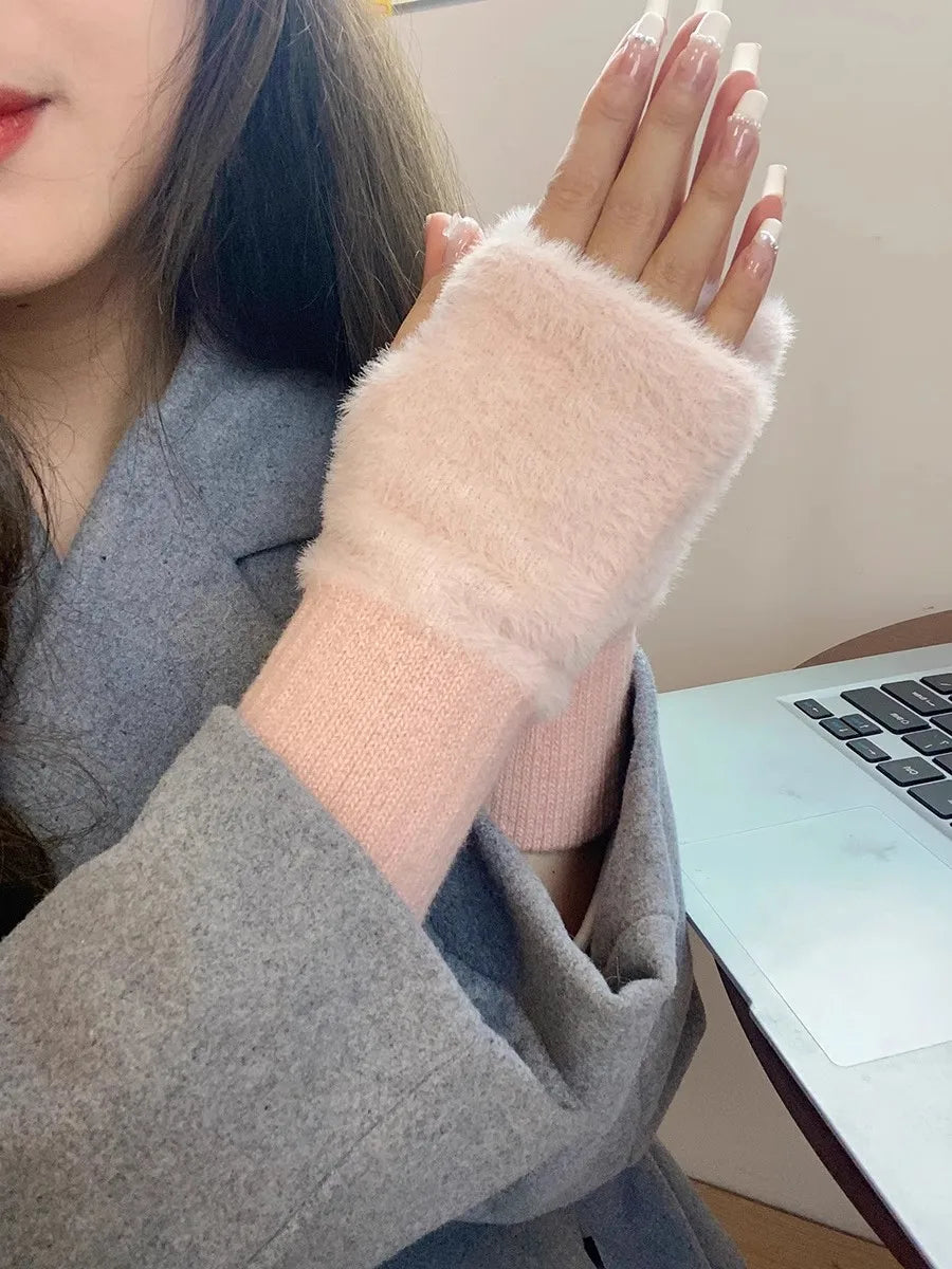 Her's Gloves